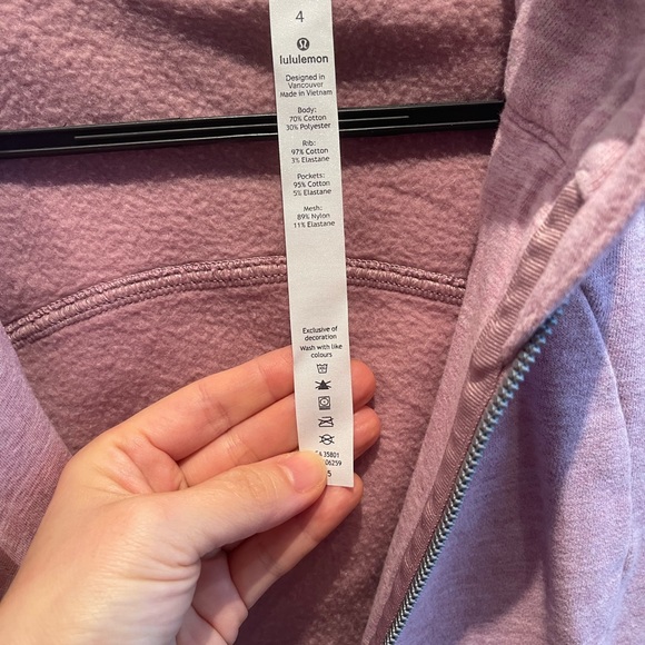 Lululemon scuba jacket. Sold out color. Perfect condition. Washed and clean. - Picture 3 of 4